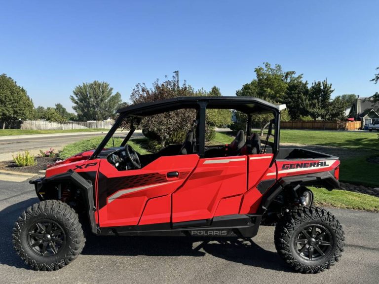 2025 Polaris GENERAL XP 4 1000 Premium New INDY RED POGEN1000XP4PREM-7270