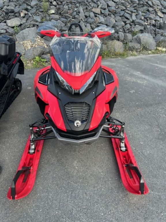2023 LYNX Xterrain Brutal 850 Used RED USKCLATH000113