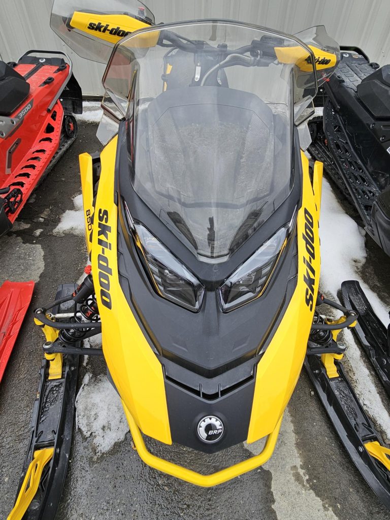 2023 Ski-Doo MXZ BLIZZARD 850 ETEC Used YELLOW USKMXABA00021