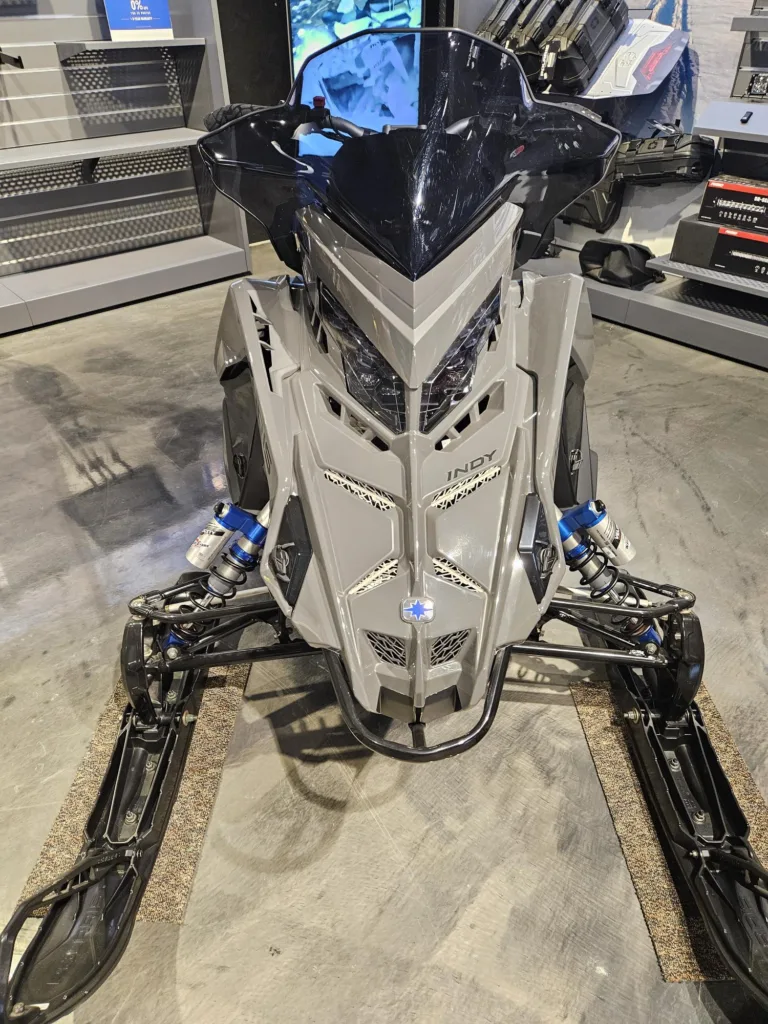 2024 Polaris INDY VR1 Patriot Boost 137 New GLOSS POBOOSTINDYVR1PATRIOT-1716