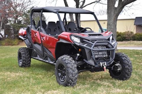 2025 Can-Am Commander MAX  New Fiery Red CACOMMAXXT1000-0110