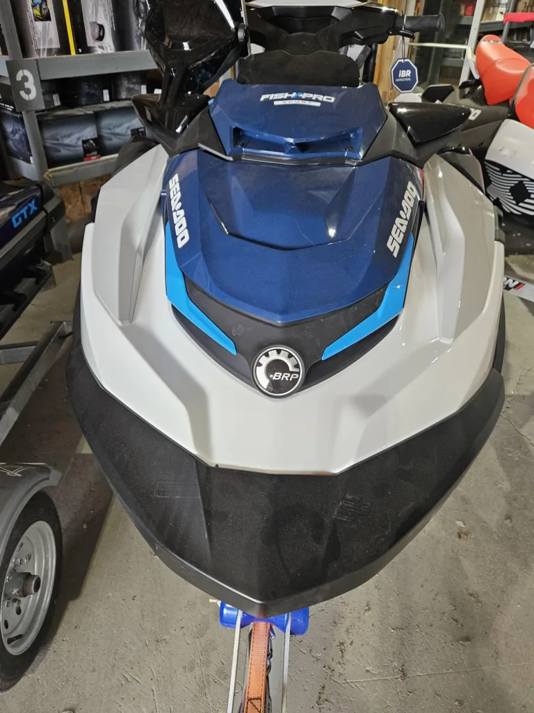 2025 Sea-Doo PWC FISHP S 170 AUD WH IBR IDF 25  New WHITE GULFSTREAM BLUE SDFISHFISH170AUD-5D525