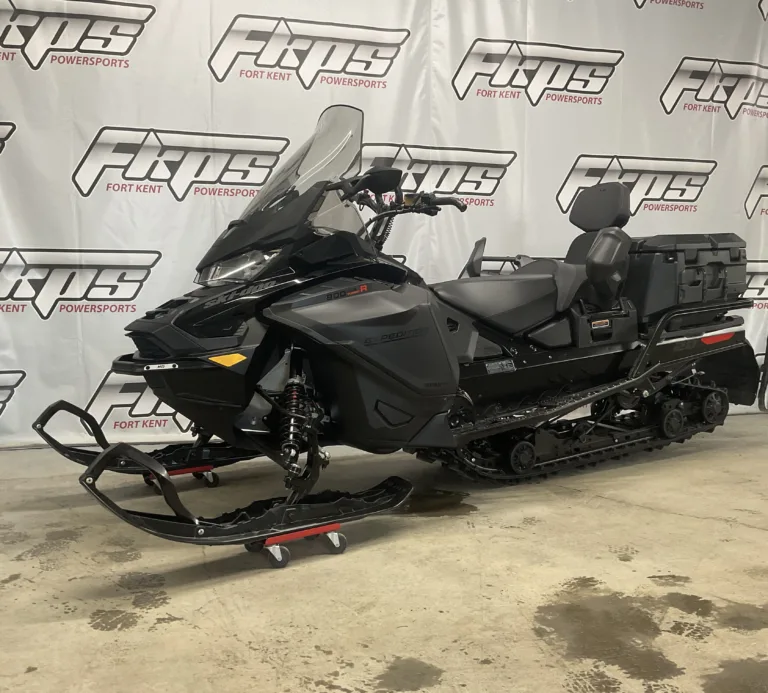 2023 Ski-Doo Expedition LE 900 ACE Turbo R Used Black EXPLEBLK9TR-155