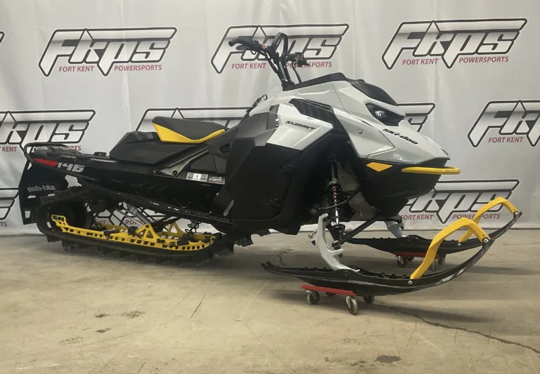 2023 Ski-Doo Summit SP 850 E-TEC Used Catalyst Grey / Neo Yellow USKSUMSO850ELECGRAY0029
