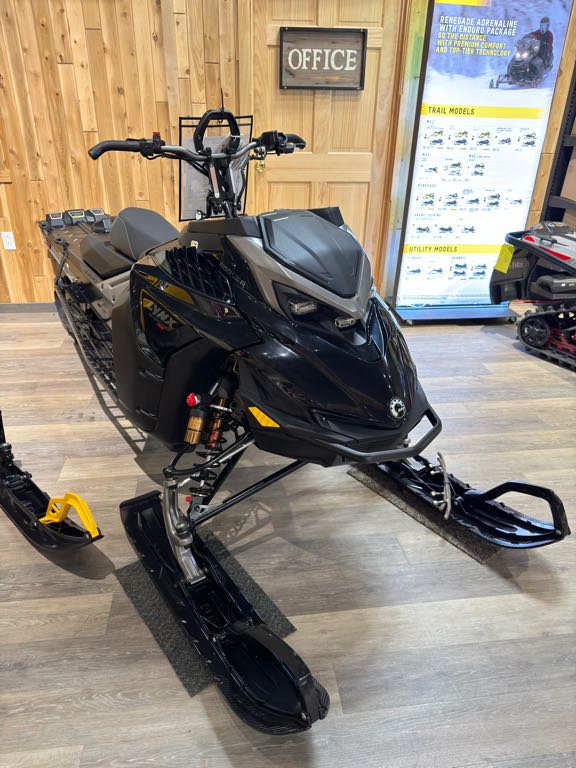 2024 LYNX 0 SNOWMOBILE Fort Kent ME SKSHDRE800TR-000254 3